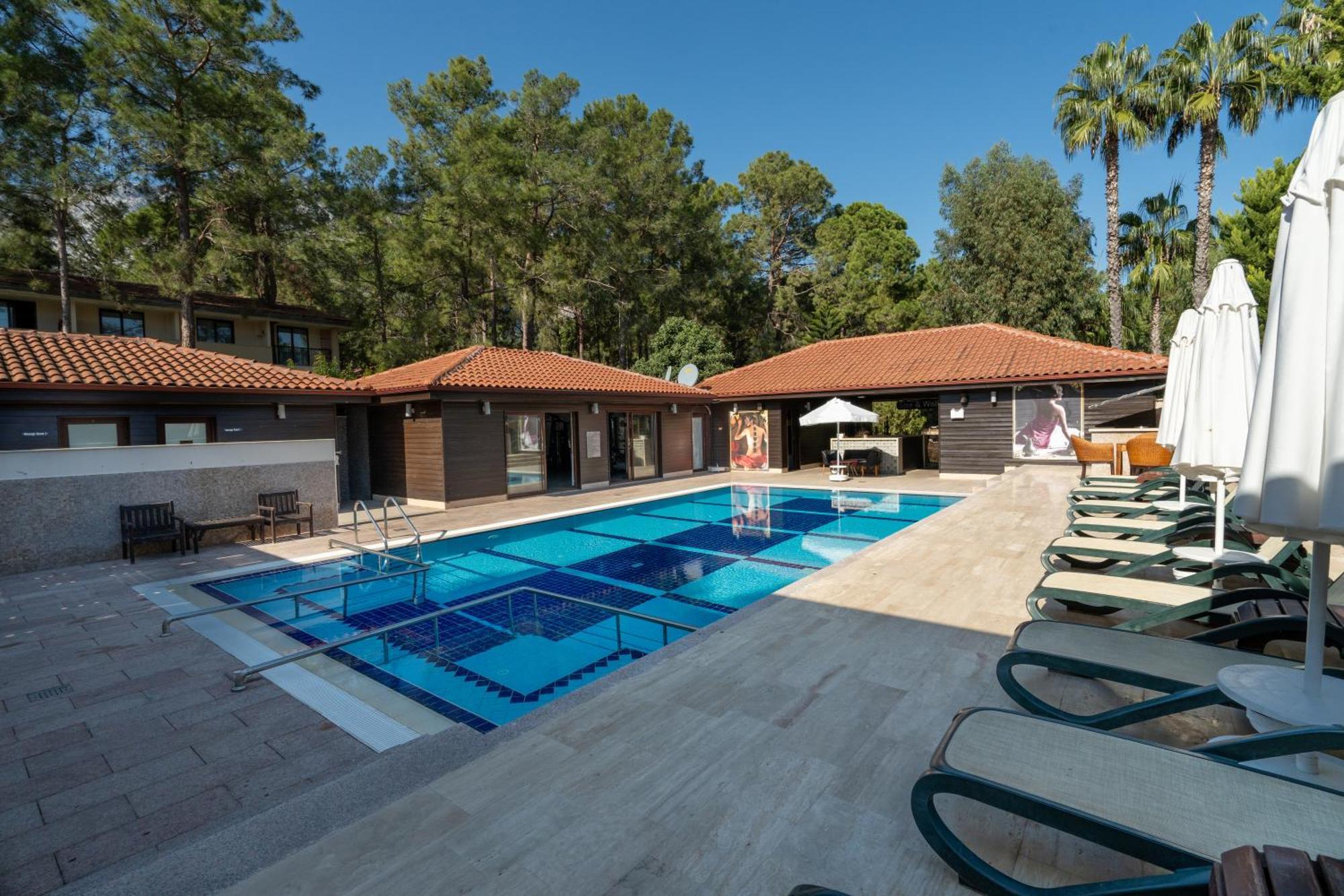 Champion Holiday Village Beldibi  Bagian luar foto