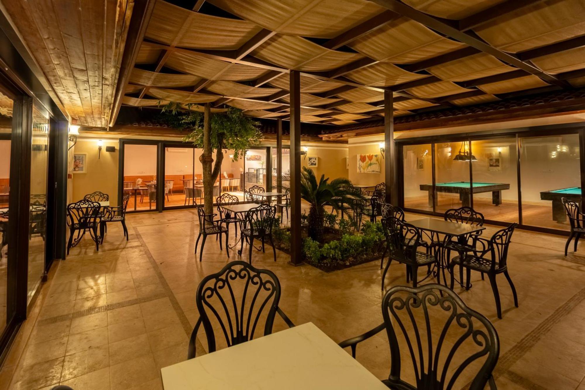Champion Holiday Village Beldibi  Bagian luar foto