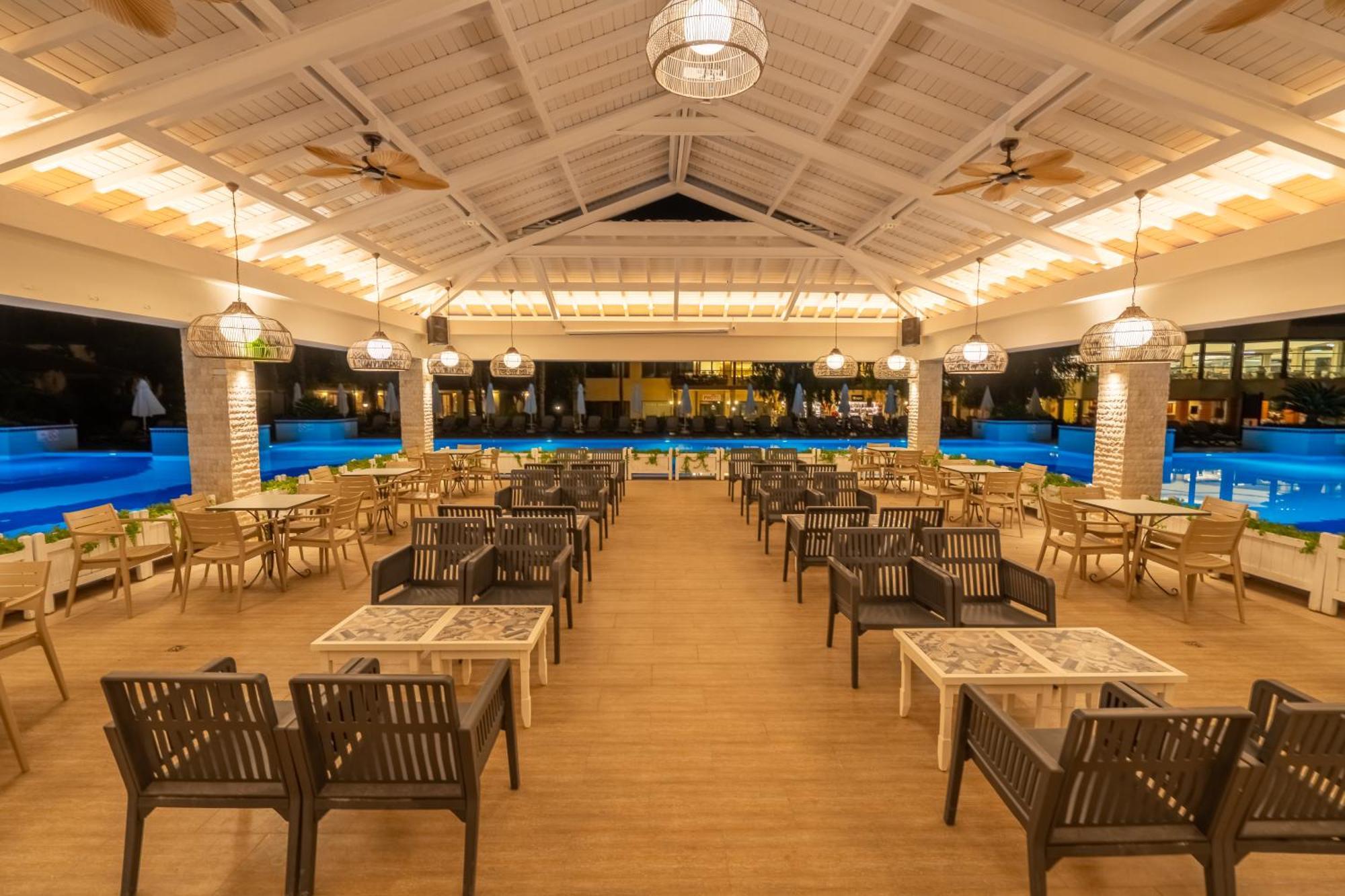Champion Holiday Village Beldibi  Bagian luar foto